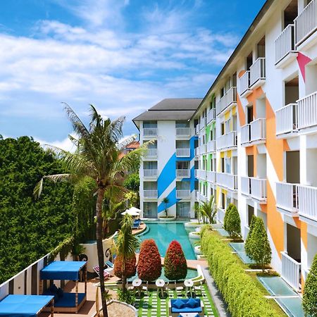 Bliss Surfer Hotel By Tritama Hospitality Legian Exteriör bild