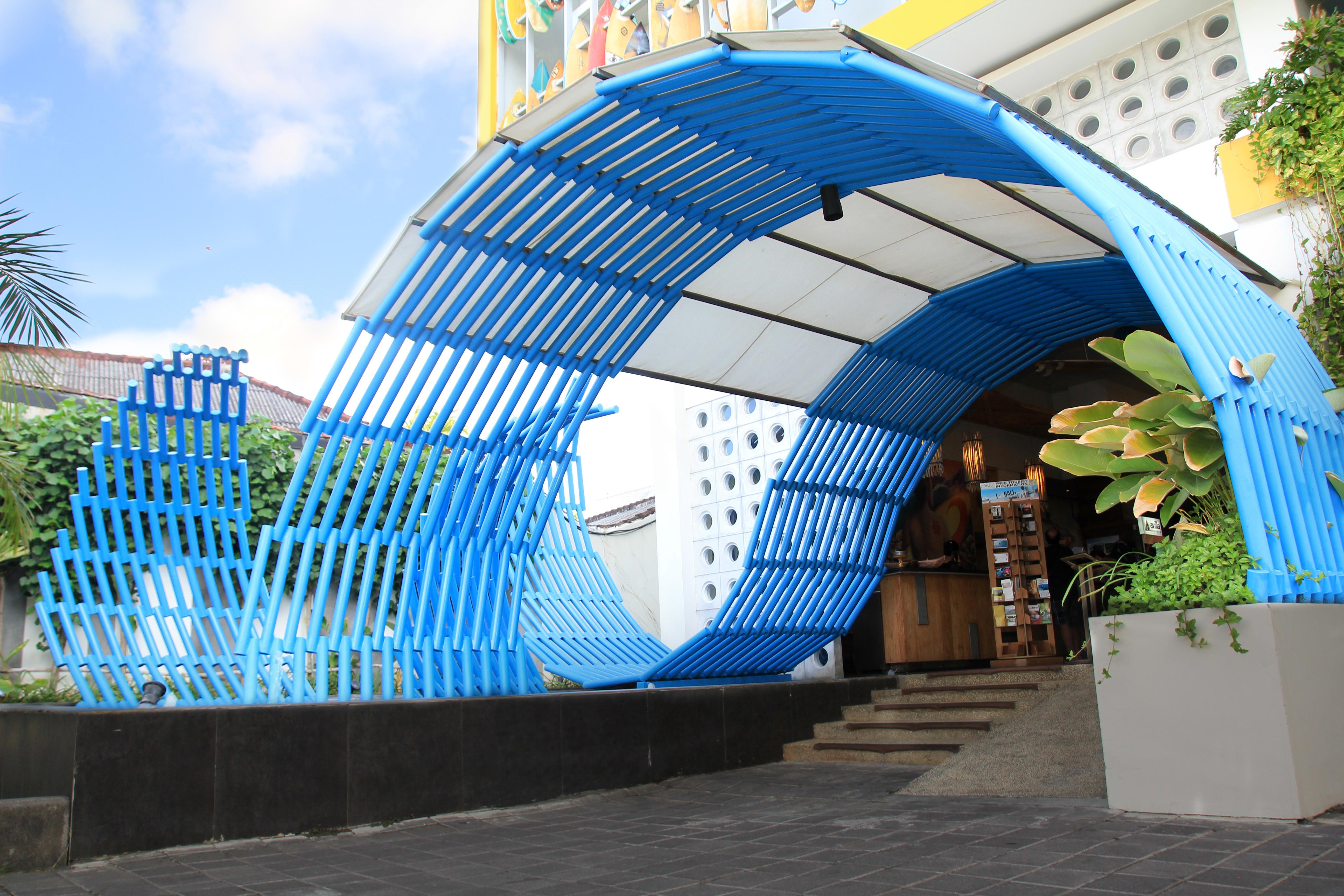 Bliss Surfer Hotel By Tritama Hospitality Legian Exteriör bild