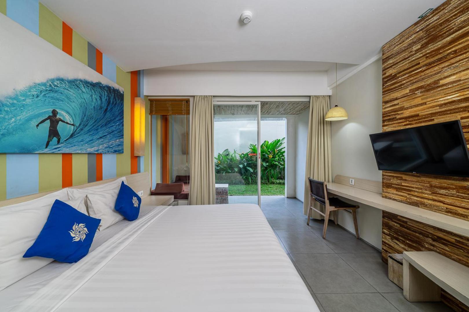 Bliss Surfer Hotel By Tritama Hospitality Legian Exteriör bild