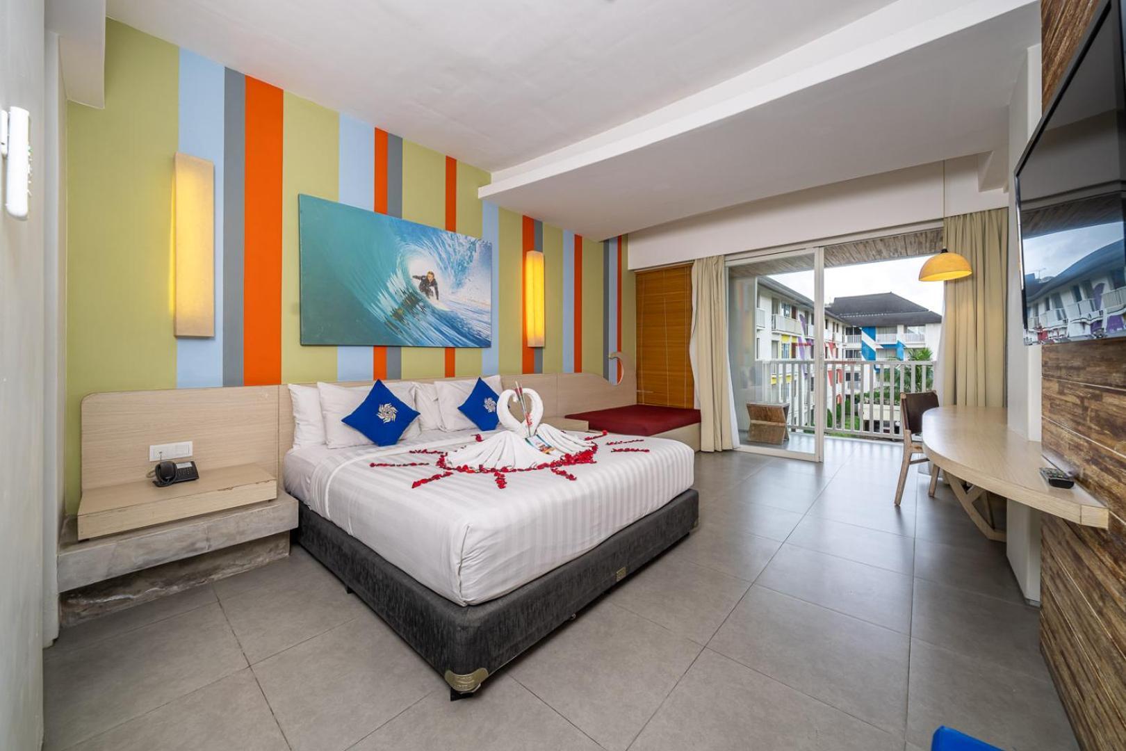 Bliss Surfer Hotel By Tritama Hospitality Legian Exteriör bild