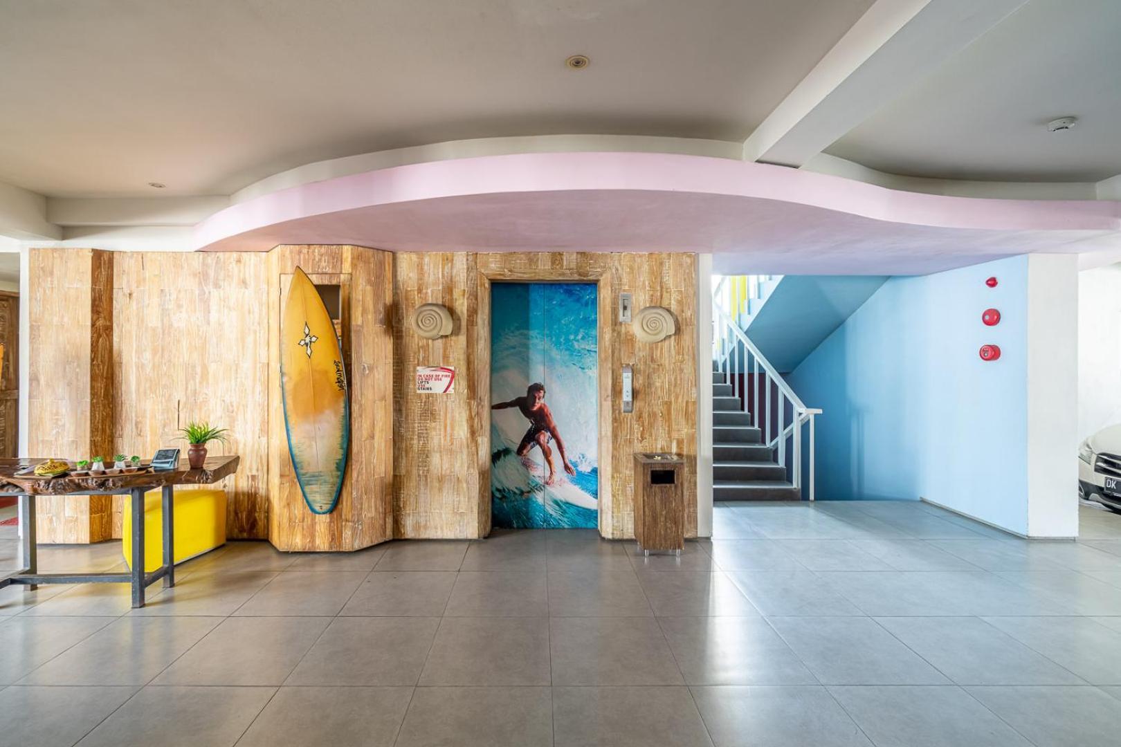 Bliss Surfer Hotel By Tritama Hospitality Legian Exteriör bild