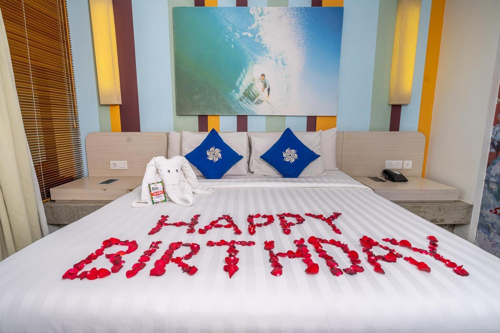 Bliss Surfer Hotel By Tritama Hospitality Legian Exteriör bild