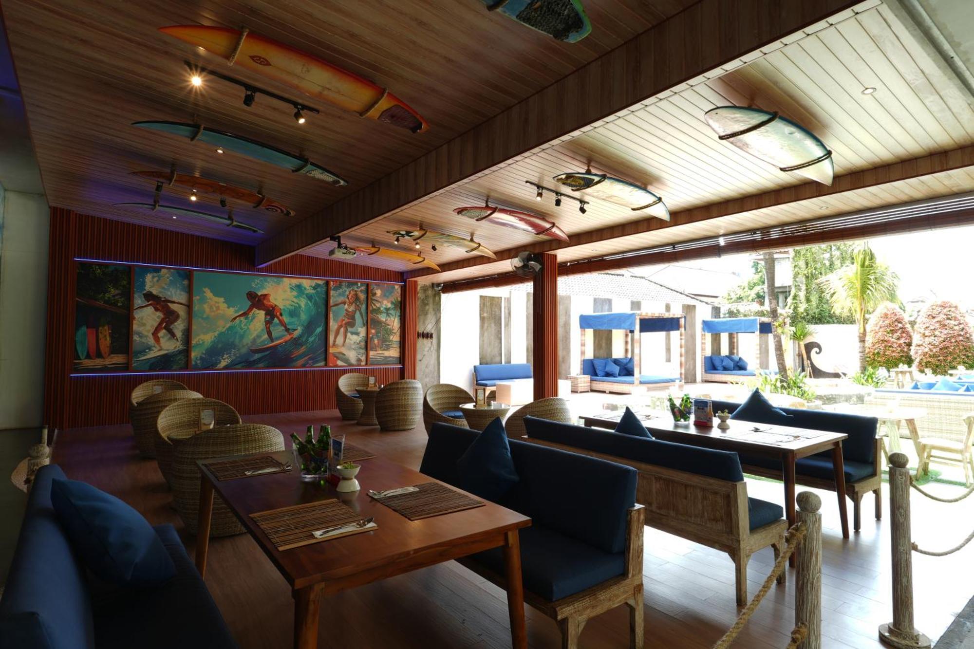 Bliss Surfer Hotel By Tritama Hospitality Legian Exteriör bild