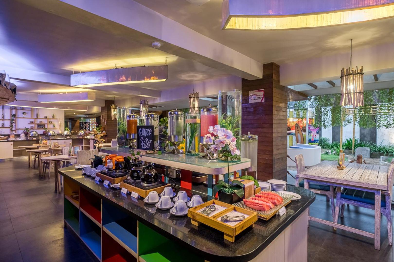 Bliss Surfer Hotel By Tritama Hospitality Legian Exteriör bild